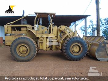 Pá Carregadeira Caterpillar 966C