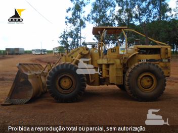 Pá Carregadeira Caterpillar 966C