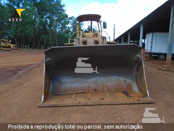 Pá Carregadeira Caterpillar 966C