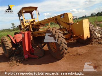 Motoniveladora Caterpillar 140B
