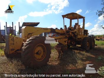 Motoniveladora Caterpillar 140B