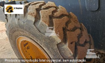 Pá Carregadeira Komatsu WA200