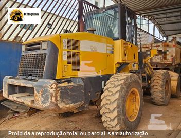 Pá Carregadeira Komatsu WA200