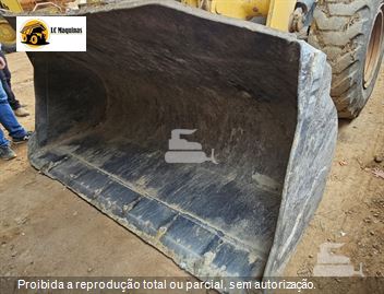 Pá Carregadeira Komatsu WA200