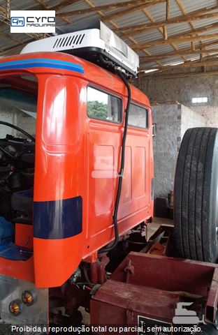 Caminhão Mercedes-Benz L-1516 2p (diesel)