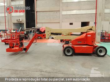 Plataforma Aérea (Elevatória) JLG E450 AJ