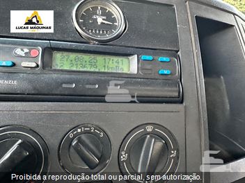 Caminhão Volkswagen 15-180 E Constellation 2p (diesel)