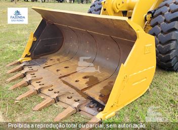 Pá Carregadeira Caterpillar 950L