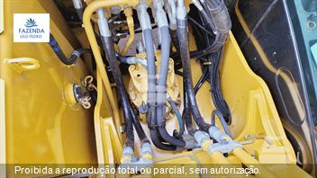 Escavadeira Caterpillar 313D2 L