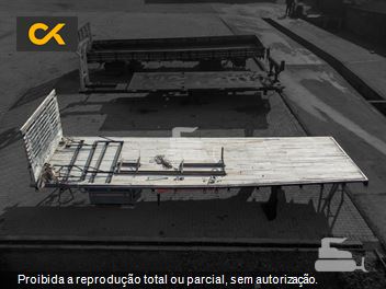 CARROCERIA DE MADEIRA 8M