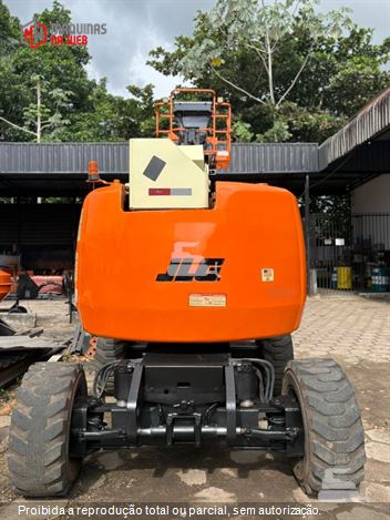 Plataforma Aérea (Elevatória) JLG 450 AJ