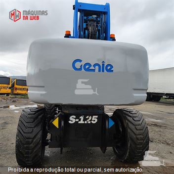 Plataforma Aérea (Elevatória) Genie S-125 4x4