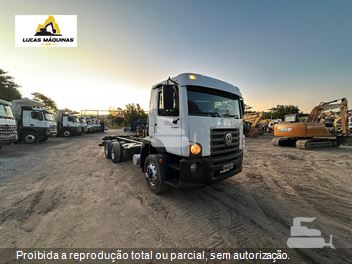 Caminhão Volkswagen 24-280 E Constellation 6x2 2p (Diesel)(E5)
