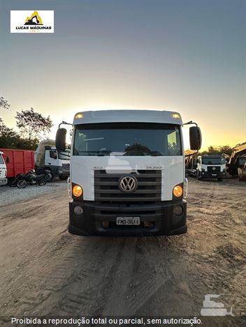 Caminhão Volkswagen 24-280 E Constellation 6x2 2p (Diesel)(E5)