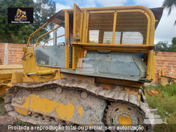 Trator de Esteira Komatsu D61-EX