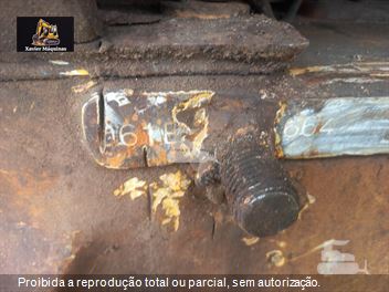 Trator de Esteira Komatsu D61-EX