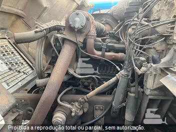 Caminhão Volvo NL-12 360 EDC 6X2 2p (diesel)