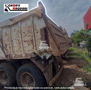 Caminhão Mercedes-Benz Axor 2831 6x4 2p (diesel)
