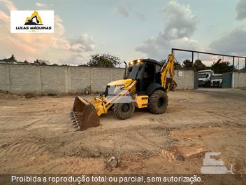 Retro Escavadeira New Holland B95B
