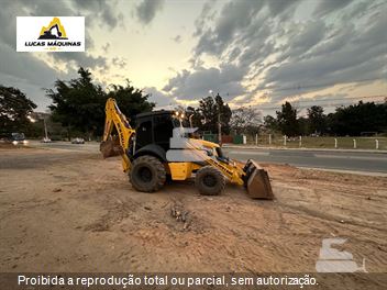 Retro Escavadeira New Holland B95B