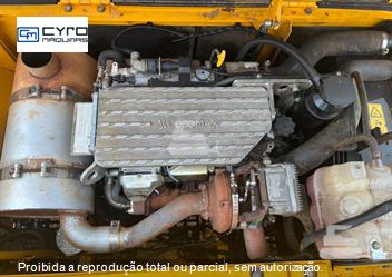 Escavadeira JCB JS210