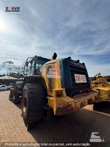Pá Carregadeira Caterpillar 966L
