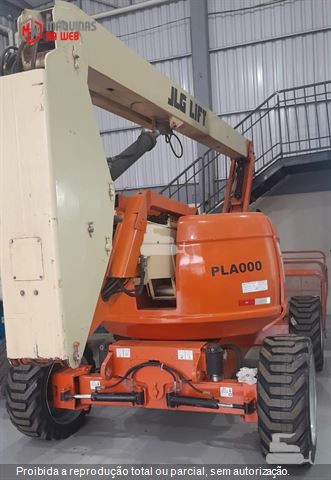 Plataforma Aérea (Elevatória) JLG 600 AJ