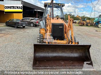 Retro Escavadeira Case 580L