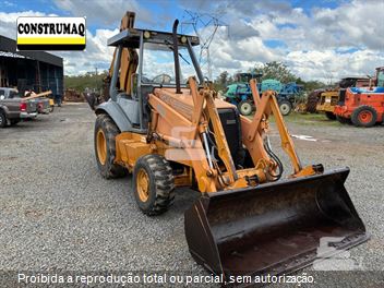 Retro Escavadeira Case 580L