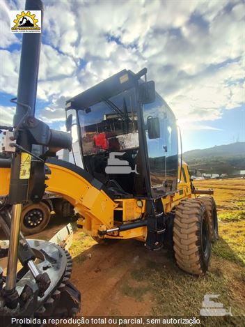 Motoniveladora New Holland RG200B
