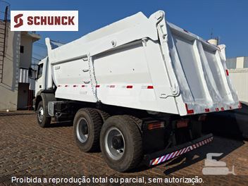 Caminhão Mercedes-Benz Axor 2831 6x4 2p (diesel)