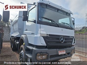 Caminhão Mercedes-Benz Axor 2831 6x4 2p (diesel)
