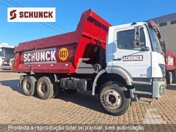 Caminhão Mercedes-Benz Axor 2831 6x4 2p (diesel)
