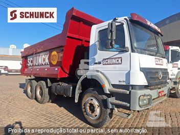 Caminhão Mercedes-Benz Axor 2831 6x4 2p (diesel)