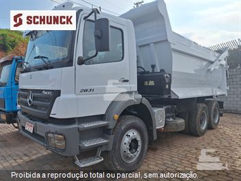 Caminhão Mercedes-Benz Axor 2831 6x4 2p (diesel)