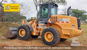 Pá Carregadeira Case 621D