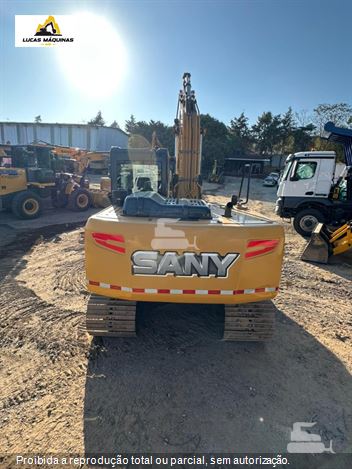 Escavadeira Sany SY135C
