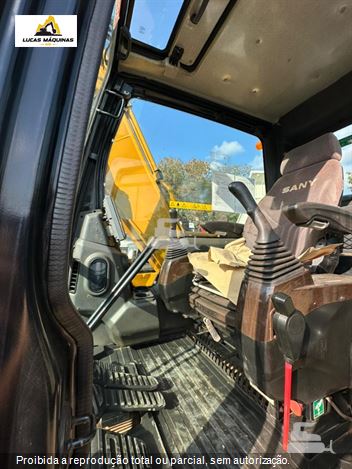 Escavadeira Sany SY135C