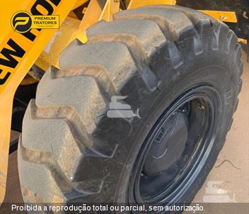 Pá Carregadeira New Holland 12C