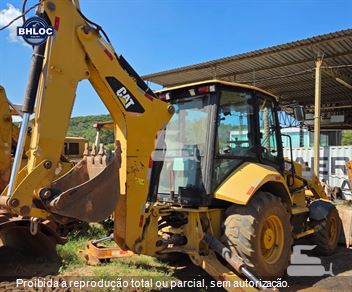 Retro Escavadeira Caterpillar 416F2