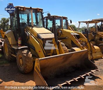 Retro Escavadeira Caterpillar 416F2
