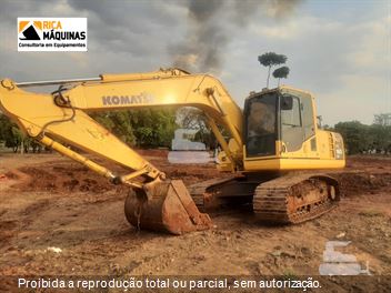 Escavadeira Komatsu PC160