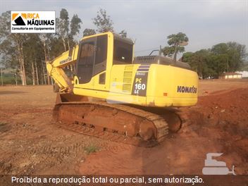 Escavadeira Komatsu PC160