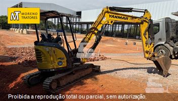 Mini-Escavadeira Yanmar Vio30
