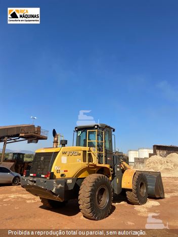 Pá Carregadeira New Holland W170 B