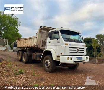 Caminhão Volkswagen 31-310 6x4 3-Eixos 2p (diesel)