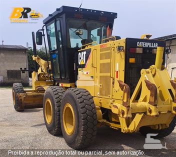 Motoniveladora Caterpillar 140K