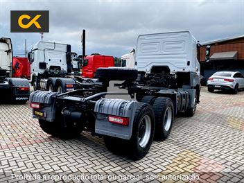 Caminhão Mercedes-Benz Axor 3344 S 6x4 2p (diesel)