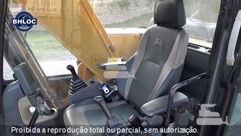 Escavadeira Caterpillar 320D2