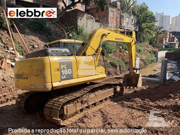 Escavadeira Komatsu PC160